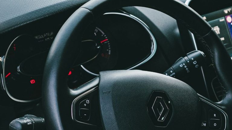 Injection à contrôler Clio 4