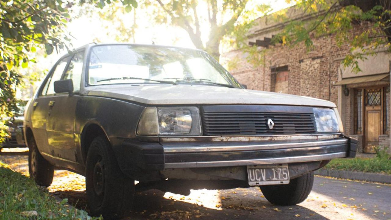 Renault 18