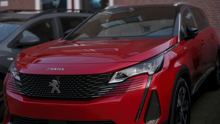Music pub Peugeot 5008
