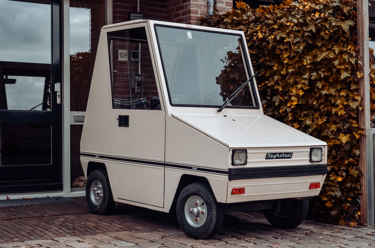 Voiture moche