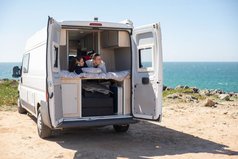 Intérieur d’un camping-car Fiat Ducato