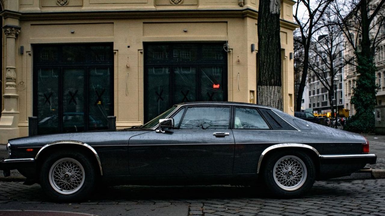 Jaguar XJS V12