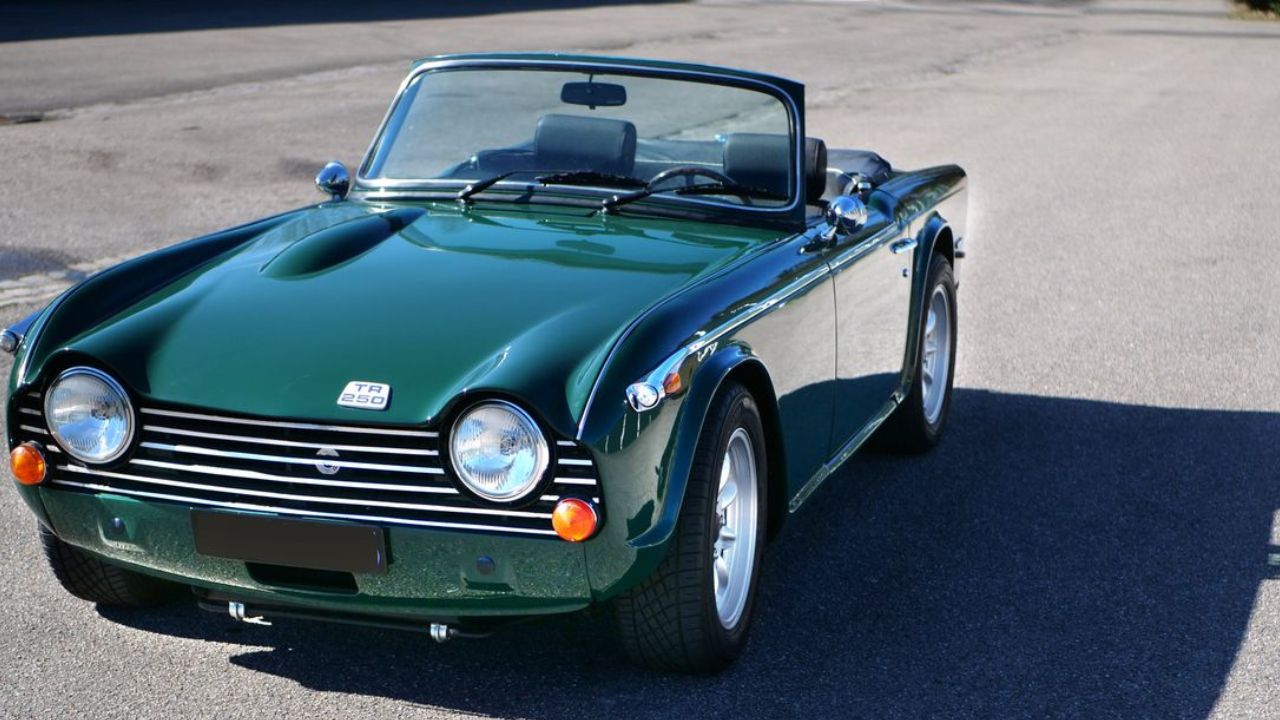 Triumph TR5